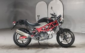 HONDA VTR 250 MC33