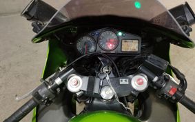 KAWASAKI ZX 1200 NINJA R 2001 ZXT20A