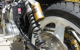 HARLEY XLH883