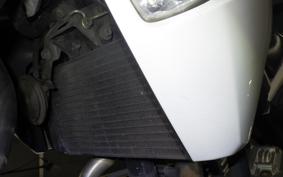 SUZUKI GSR250