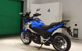 HONDA NC750X D 2016 RC90