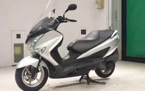SUZUKI SKYWAVE 200 (Burgman 200)