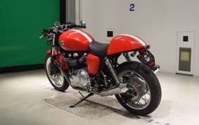 TRIUMPH THRUXTON 900 2009