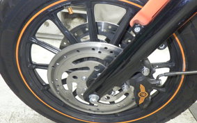 OTHER +HD. XL883R 2005