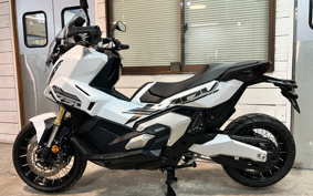 HONDA X-ADV 750 2025 RH21