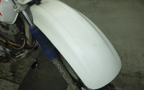 HONDA XLR250R Gen.4 2015 MD22