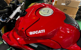 DUCATI STREET FIGHTER V4S 2020 FA00