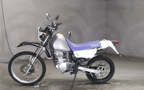 SUZUKI DJEBEL200 SH42A