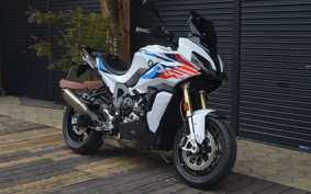 BMW S1000XR 2022 0E41