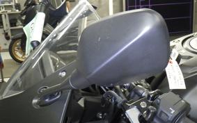 HONDA CBR650R E-Clutch 2024 RH17
