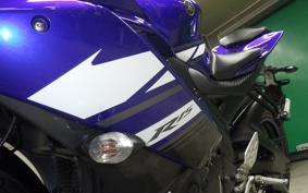 YAMAHA YZF-R15 2011