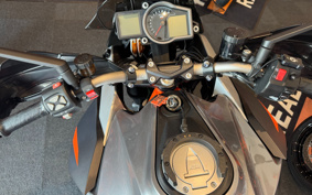 KTM 1290 SUPER DUKE GT 2019 V6940