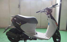 SUZUKI LETS4 CA45A