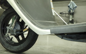 SUZUKI LET's 4 Basket CA43A