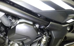 TRIUMPH TRIDENT 660 2026