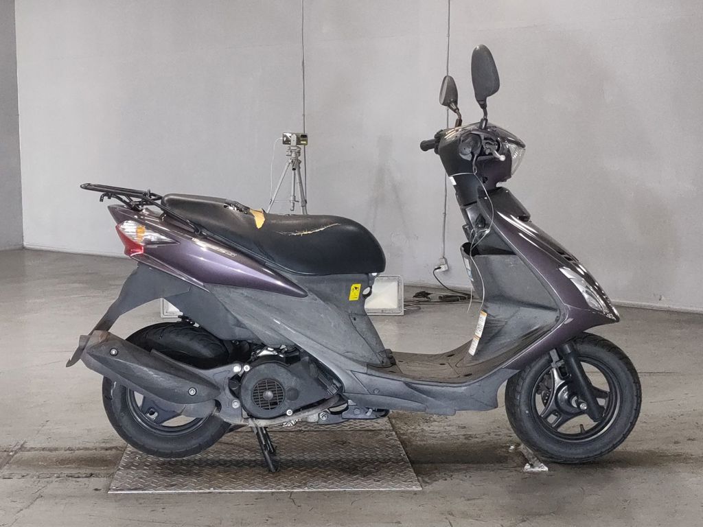 Фото Suzuki ADDRESS V125 с японского аукциона