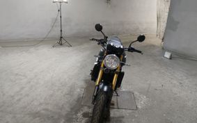 KAWASAKI Z900RS SE 2025 ZR900K