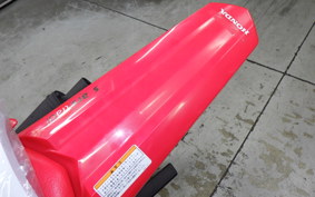 HONDA CRF125F JE03