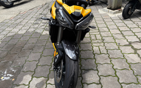 TRIUMPH STREET TRIPLE RS 2023 HDA614