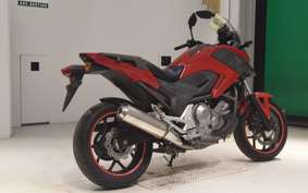 HONDA NC700X 2012 RC63