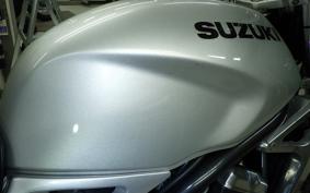 SUZUKI GSX250FX 2000 ZR250C