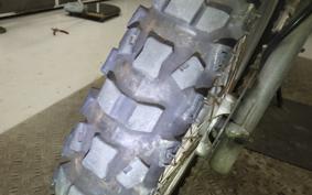SUZUKI DJEBEL 200 (DR200SE) SH42A
