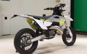 OTHER +ﾊｳｸﾊﾞｰﾅTC125