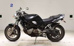 SUZUKI BANDIT 250 2026 GJ74A
