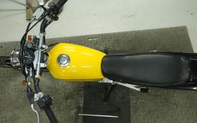 SUZUKI DJEBEL 200 (DR200SE)