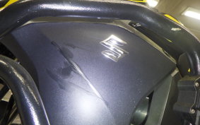 SUZUKI Vｽﾄﾛｰﾑ250