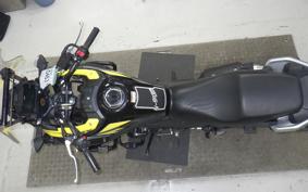 SUZUKI Vｽﾄﾛｰﾑ250