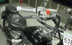 YAMAHA DRAGSTAR 400 CLASSIC 2003 VH01J