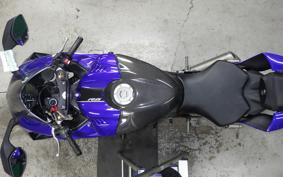 YAMAHA YZF-R6 2018
