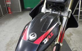 SUZUKI DR-Z400SM 2006 SK44A