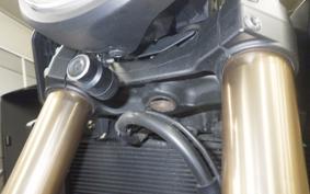 HONDA CB650R E-Clutch 2025 RH17