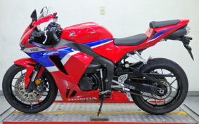 HONDA CBR600RR ABS 2024 PC40