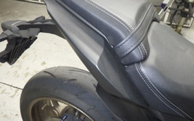 HONDA CB650R 2024 RH17