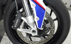 BMW S1000XR 2019