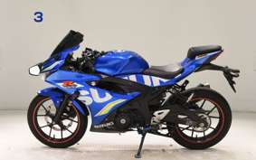 SUZUKI GSX-R125 DL33B