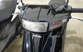 SUZUKI ADDRESS V100 CE11A