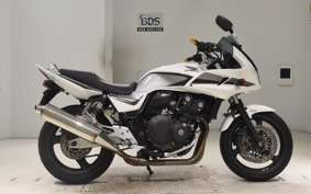 HONDA CB400 SUPER BOLDOR VTEC A 2010 NC42