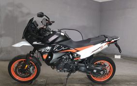 KTM 890 ADVENTURE	 2023 TS640