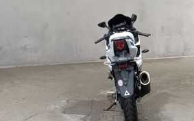 SUZUKI GSX-R125 DL33B