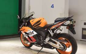 HONDA CBR1000RR 2005 SC57