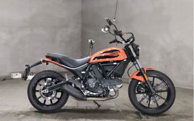 DUCATI  DUCATI  SCRAMBLER SIXTY2 KA00A