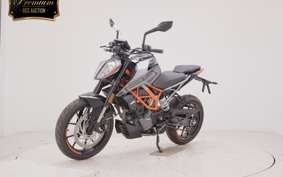 KTM 125 DUKE 2024