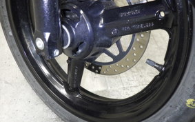 SUZUKI GSR250 2003