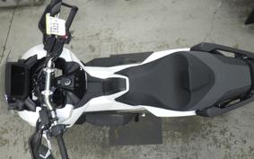 HONDA X-ADV 750 2026 RH21