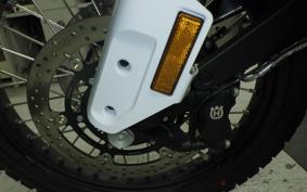 HUSQVARNA NORDEN901 2022
