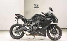 KAWASAKI ZX-25R ZX250E